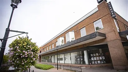 Tre lokaler i Ågångens Galleria - centralt i Köping