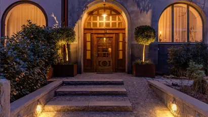 Lokal för kontor eller övernattningslägenhet